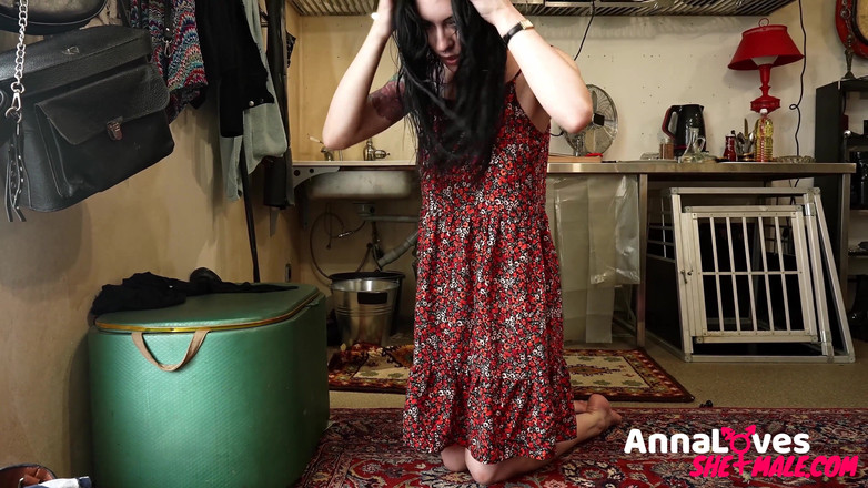 Anna Loves Shemale: BDSM-spiel mit tätowierter trans-schönheit - teil 1