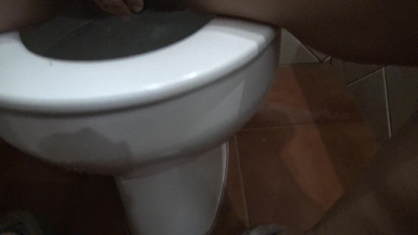 My Stepson Follows Me to See How I Piss From My Hairy Pussy (Stepmom Susan)