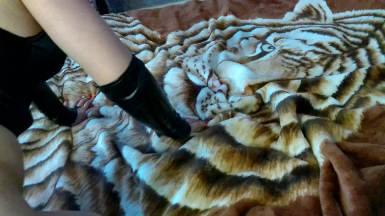 DirtyLubov: Pussy Fick Mit Tiefen Oral