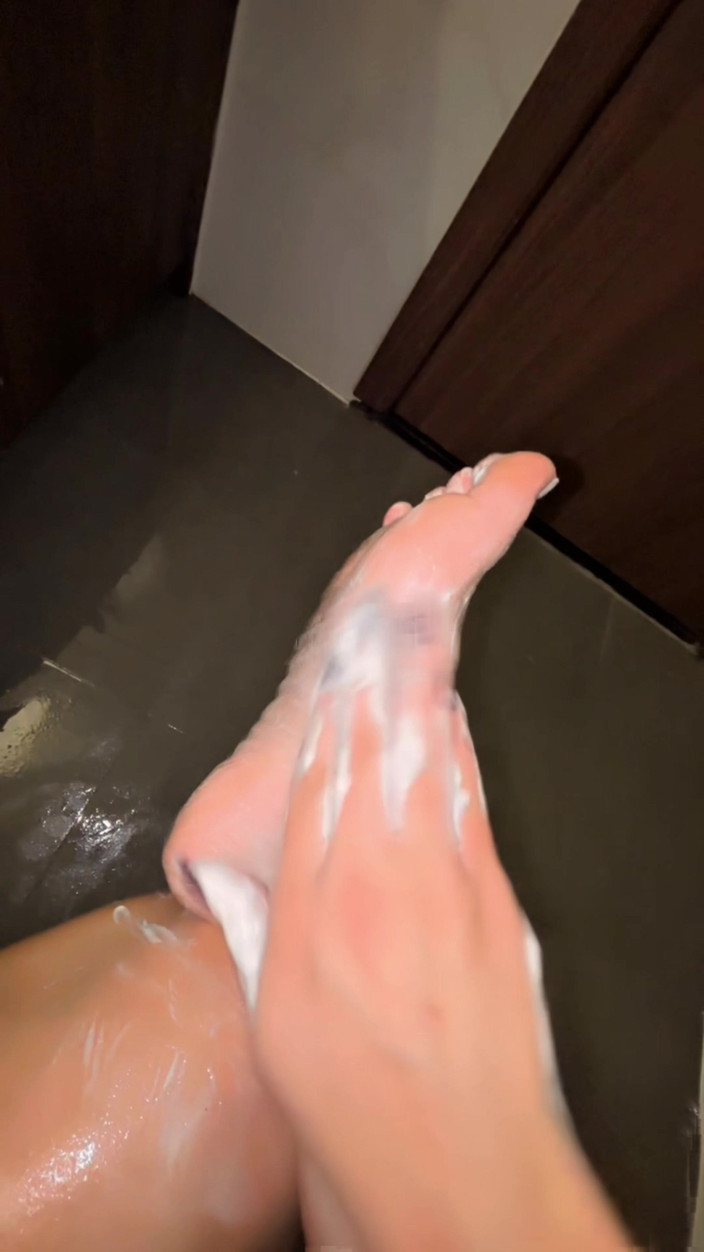 Tatto womane: Feet Arab Feet Real Couple Amteur Couple