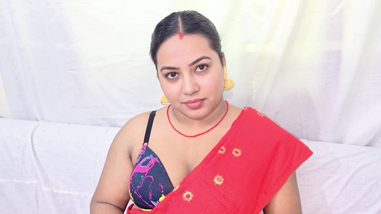 Sweet_priya01: I Gave My Sister-in-law a Gift and Fucked Her.