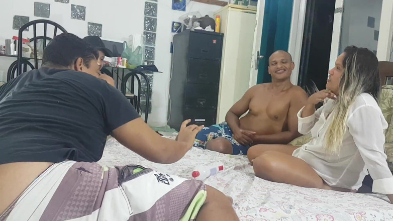 Paty Bumbum: เดิมพันกับขวดหมุน Bruxo Fire Alex Lima El Toro de Oro และ Paty...