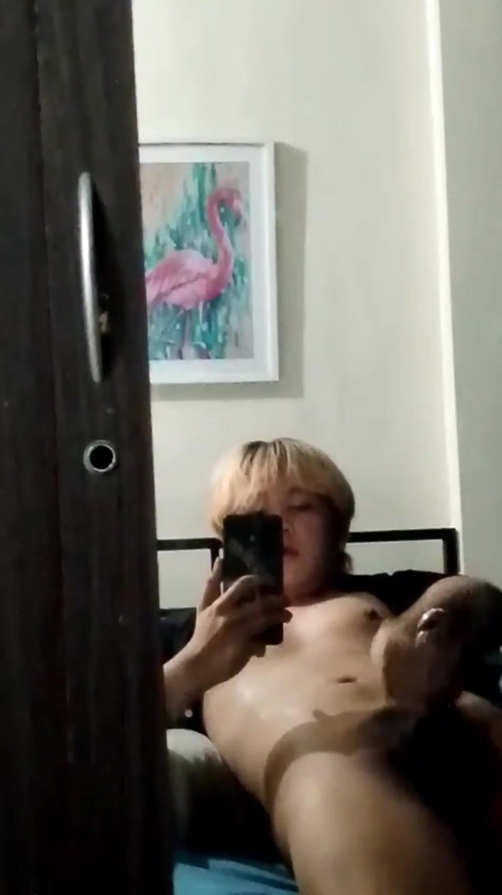 Rent A Gay Productions: Philippino Twink Dirty Talk i Masturbacja Prawdziwa kamera na żywo z...