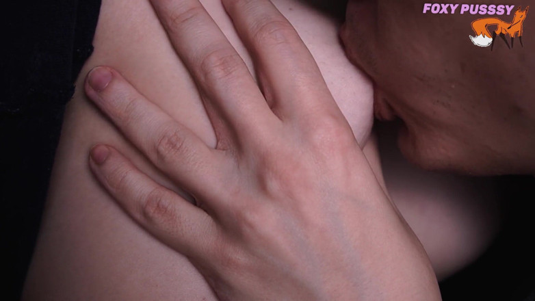 VioletPurpleFox: Sání bradavek, sání prsou, hra s bradavkami až do orgasmu
