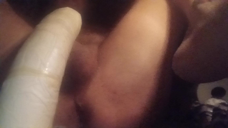 Haus86: Intrattenimento con il tuo culo bagnato