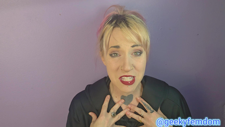 Geeky Femdom: चिल्लाओ वर्जिन बचाव का रास्ता