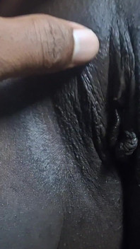 Couple d’étudiants, chatte en POV - Kathali Pundai Nondum VDO