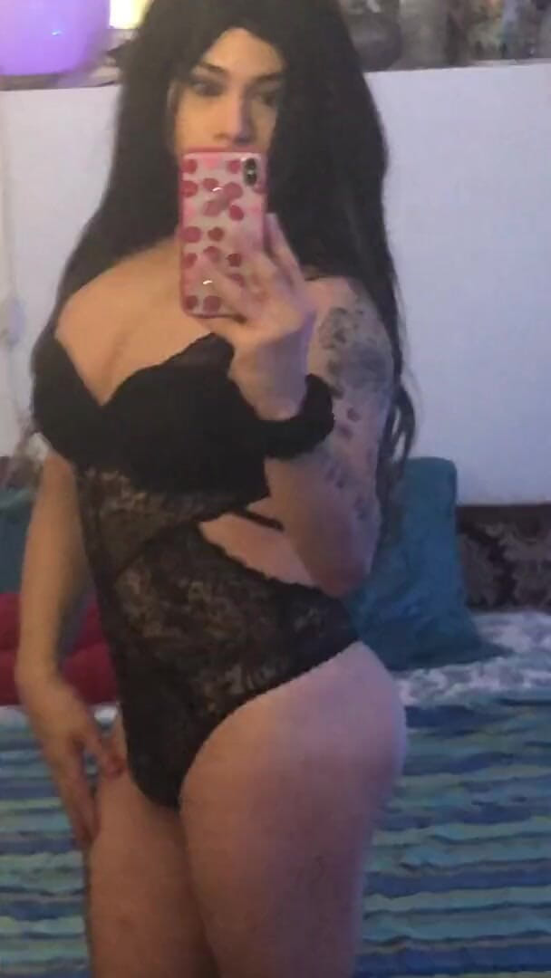 Tgirl Yaritza Vega: Electronice