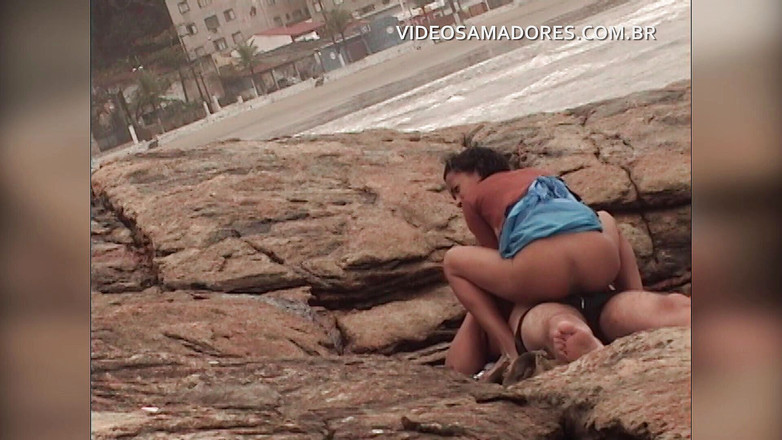 Amateurs videos: Istriku berhubungan seks dengan pria lain