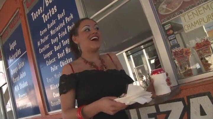 Hefburg: Ragazza latina viene scopata hardcore