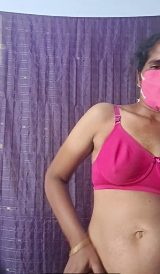 Jayaselvi: Tatie indienne, show nu
