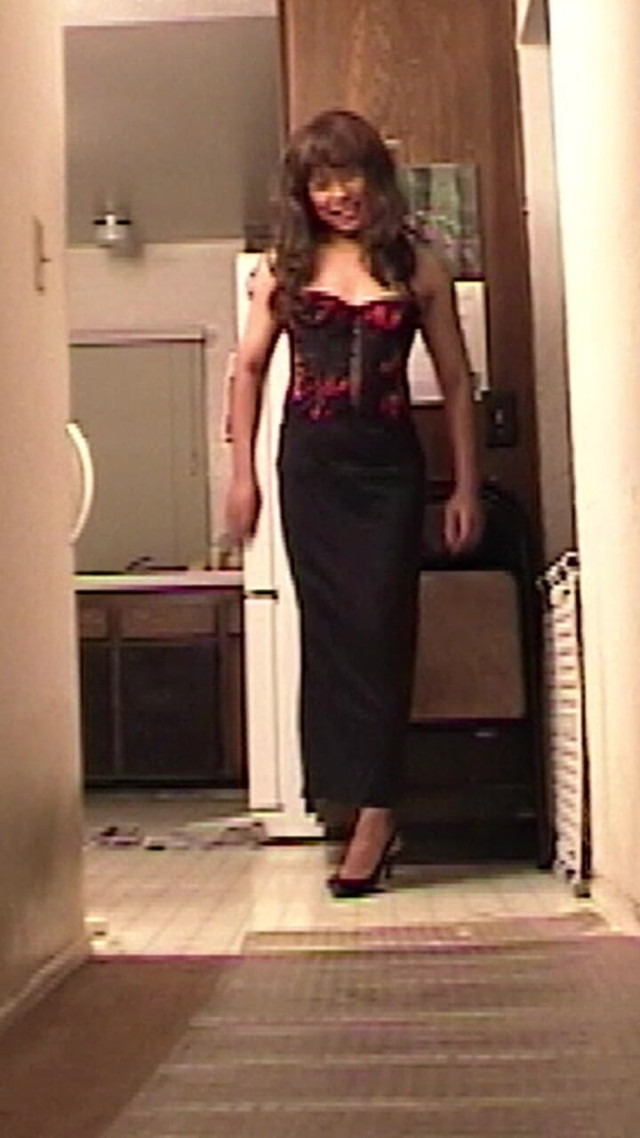 Vintage Jhazmeena - Black Red Bustier & Black Pencil Skirt (Jhazmeena CD) Vintage Jhazmeena - Black Red Bustier & Black Pencil Skirt (Jhazmeena CD)