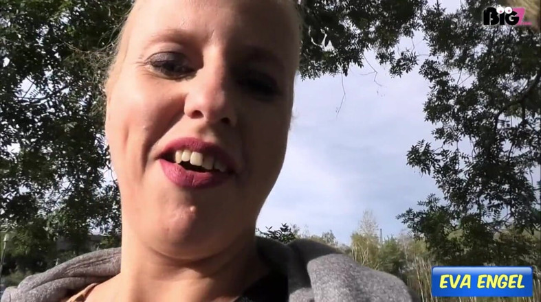 Eva Engel: Please Fuck. as an Ao Hobby on the Roadside