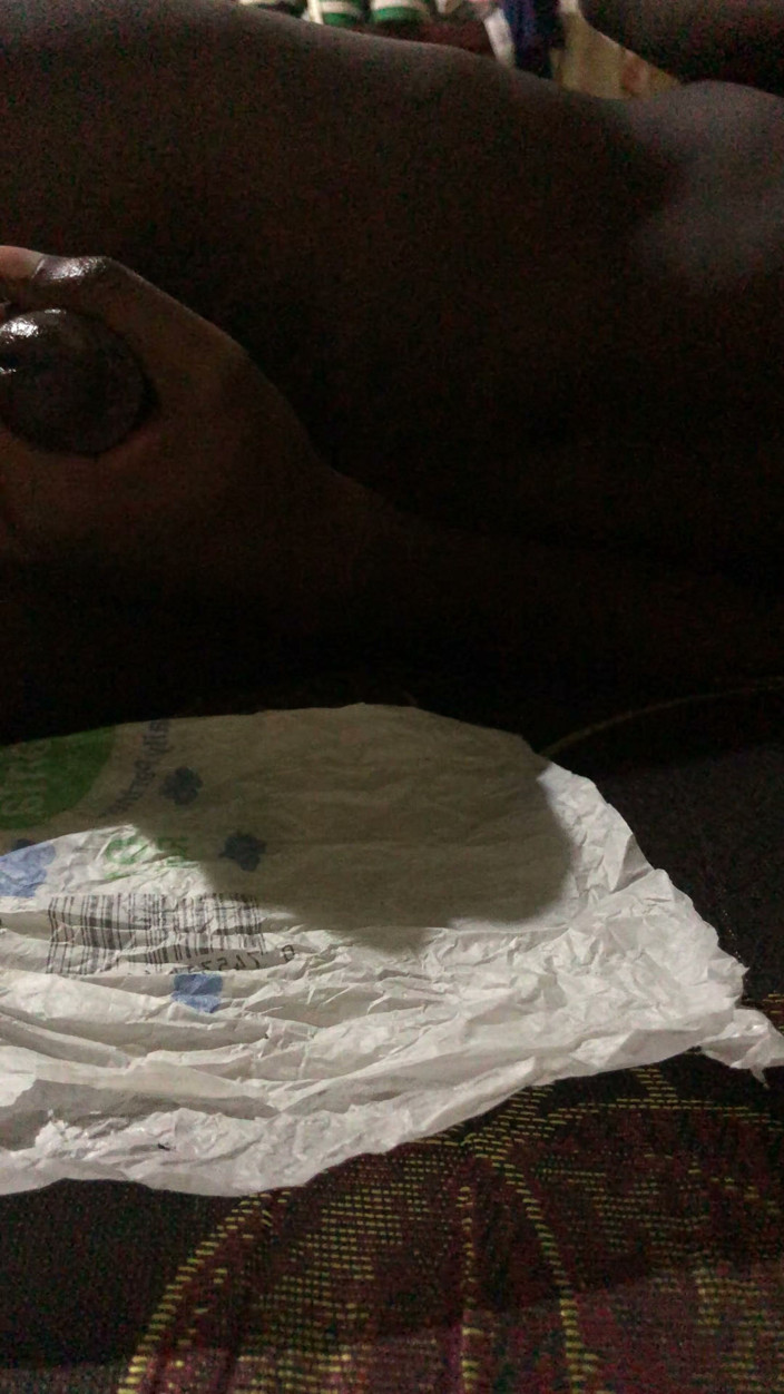 Gidilove: Masturbating in My Bed Until I Cum