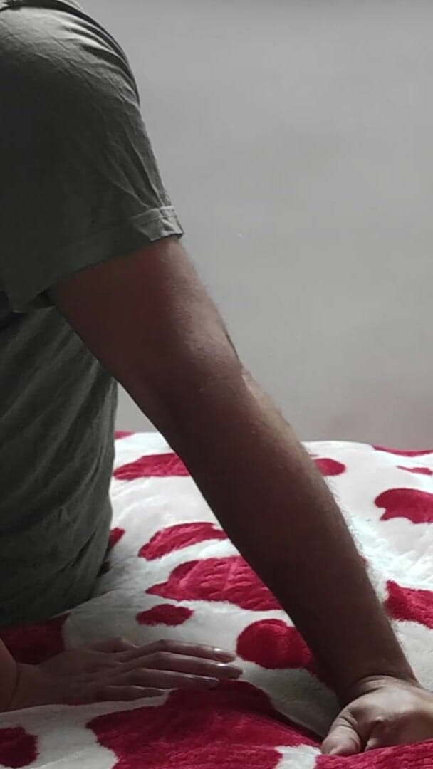 Cuckold Arabic: Une Femme Arabe Partagée Avec Des Amis Baise Ma Femme