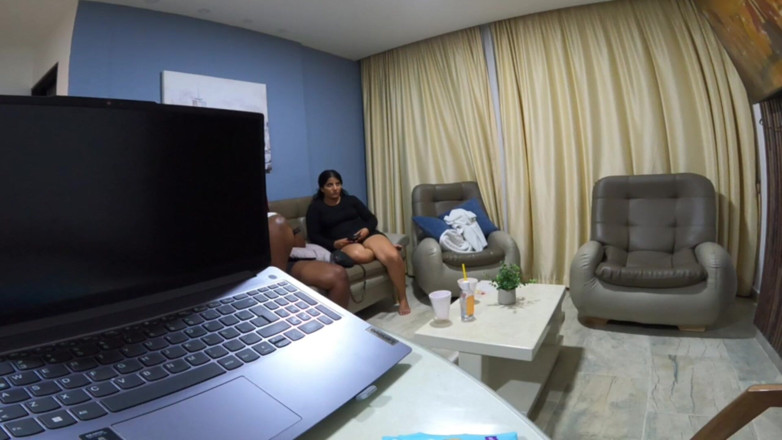 Mastermeat1: Vlog 躺着的夜晚胸部怪胎他会得到uber的生活方式友好比赛得到我们的笑声滚动 - mastermeat1