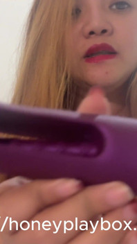 Playing with My Dildo Cause My Man Is Fucking Another Chick.