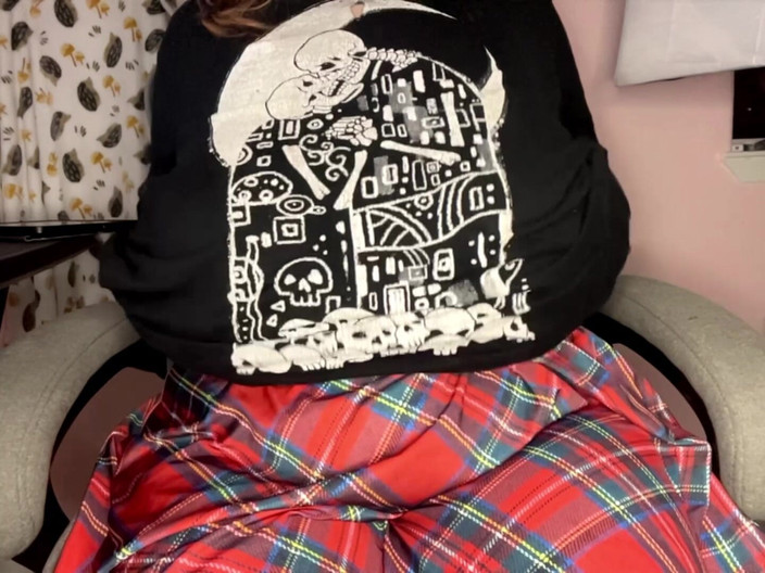 Mushroombitchx: 巨大な胸のティーズ