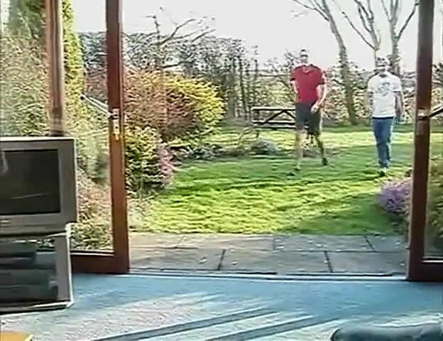 British Blue Movies: Big Omar's British Adventures: Housewives Gang Bang (2003)