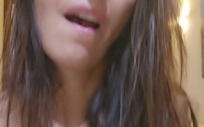 Only Maya: यह aperitif के लिए समय है और मैं तुम्हें मुझ पर लेना चाहता हूं