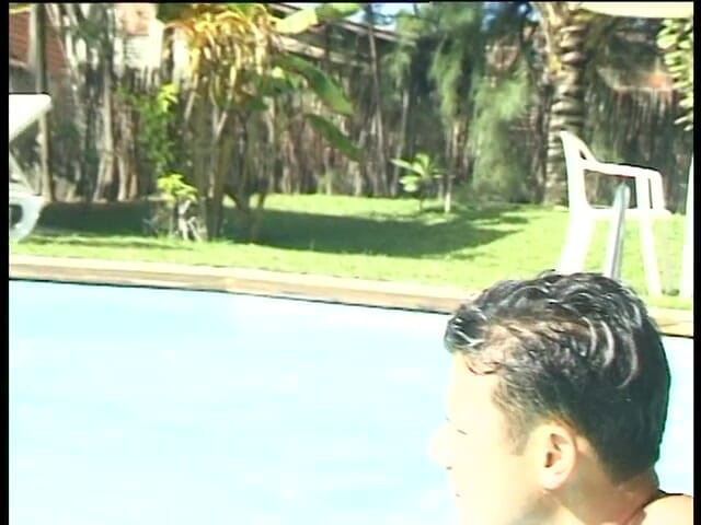 Lucky Cooch: Ebony babe have a nice time in the pool with...