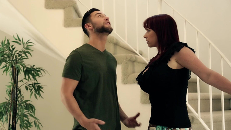 Sweet Sinner: Demi-frères et demi-Sisters_scene 1_ la douceur de sa demi-sœur