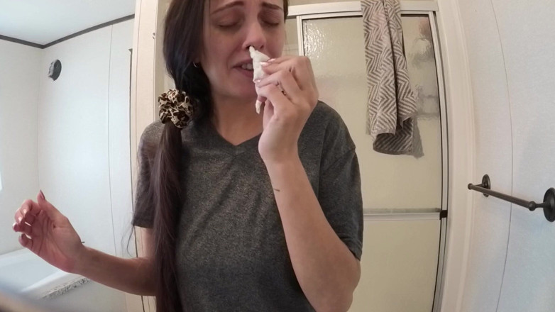 Flawless Melissa: Help Me Sneeze