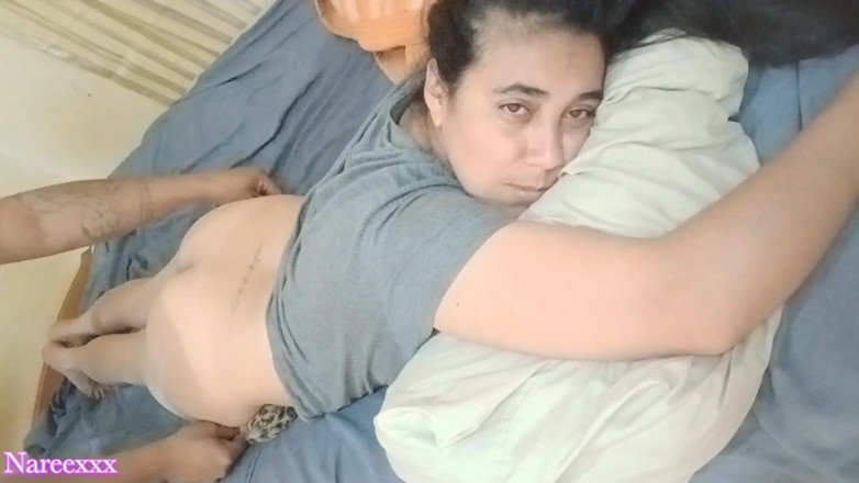 Naree hot: Thật là một cái mông ngon lành và một âm hộ...