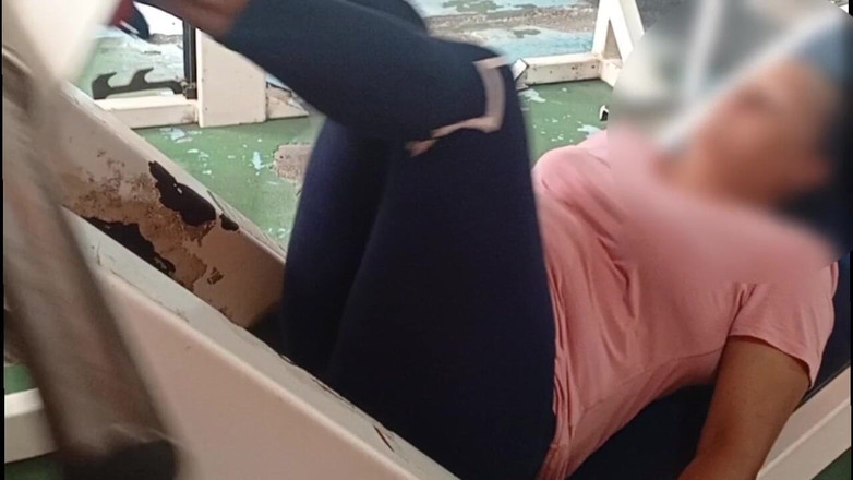 BigassMILF40: Saya menjemput pantat besar dari gim selepas rutin kakinya