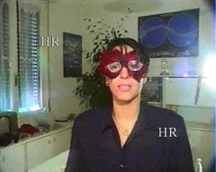 Hans Rolly: Il primo video porno di desir è diventato uno scandalo negli...