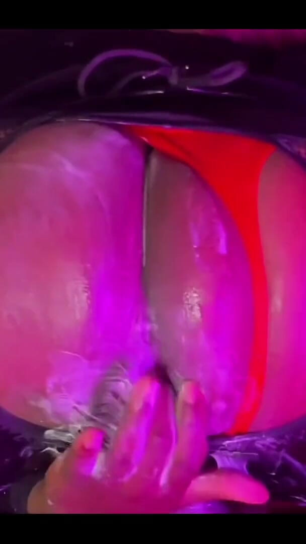 A Plapping Pig Slut (Dipso deep)