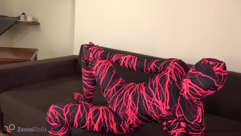 Watch4fetish: Undressing in Spandex