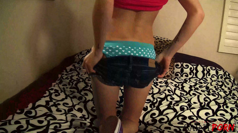 SaintPorn: Ruiva Enteada Fodida E Facial