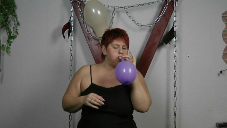 Anna Devot: Annadevot - Hot games with balloons