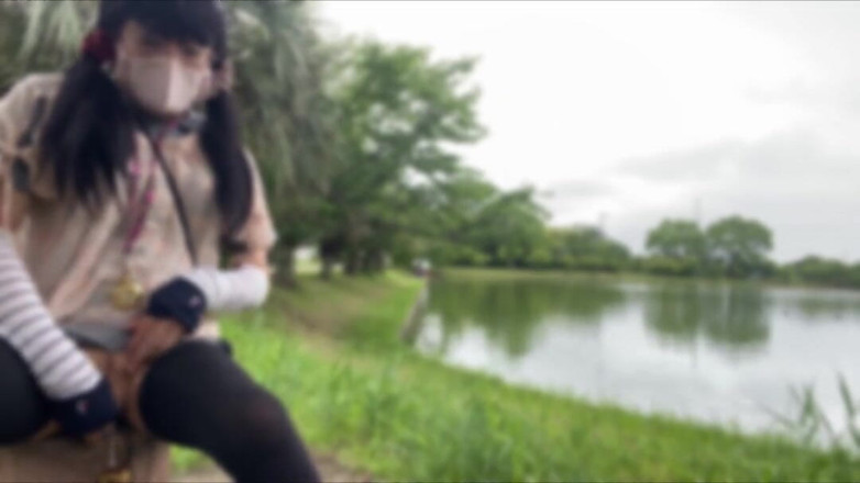 megu2002: No. 263 Striking a Pose at the Fishing Spot