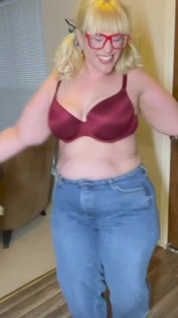 BBW Dancing Queen Shows off Her Jiggly Fat Body