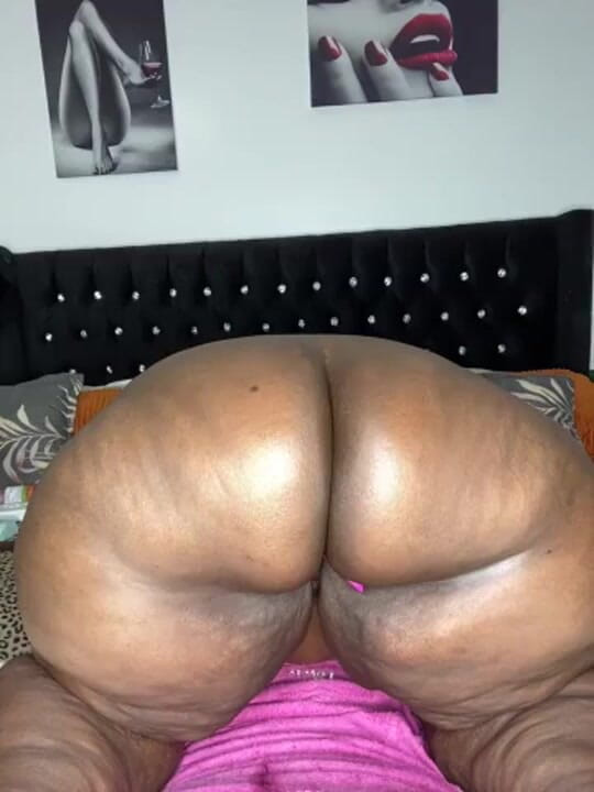 Legendary Booty Overdose: ブラックファット・アス崇拝