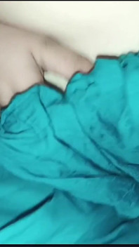 Video pertamaku dengan merah mudaku