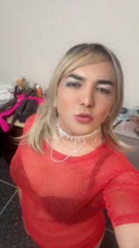 Einsamer Transvestit, Verrückter Jungfrau