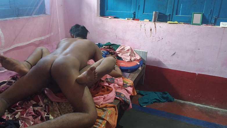 Sobha rani: Desi Local Village Bhabhi - Video Seks Pepek Ketat, Bhabhi Kampung...