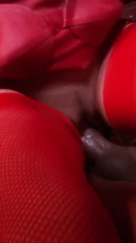 Transgressivní milfky pořádají žhavý sex v garáži