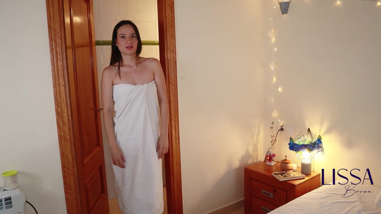 Lissa Brown: Ви пристраститеся до підошв ніг