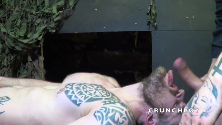 Sex humiliation with french lads: Issac follada por Aday Traun duro