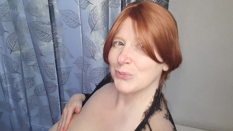 Curly_Dreams: Óleo Para Meus Peitos E Você Imagina Que São Suas...