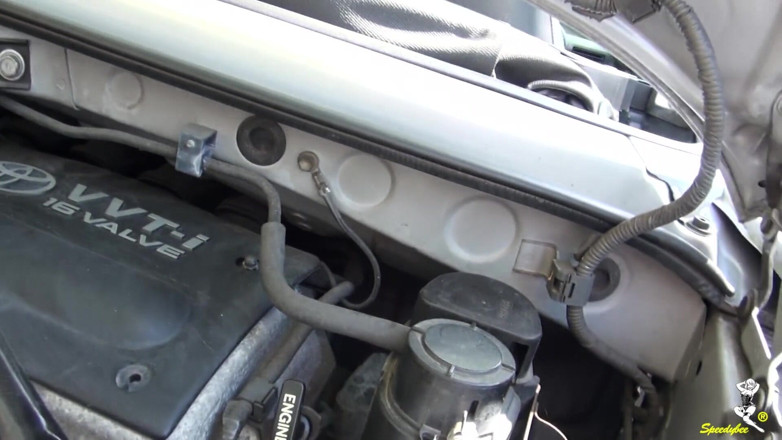 Dirty Doctors Clips: Savana's car trouble