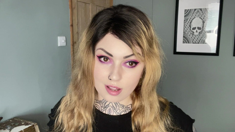 Miss Valentina: Infiel e despejado Sph