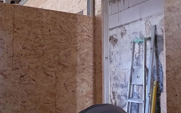 Chris_snoopy_91: Gorący dzień na budowie część 2/9 palcówka, dildo jebanie, Dildo Blowjob