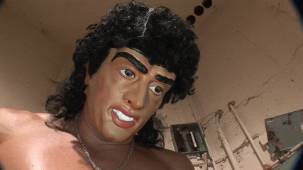 Vintage Climax: Blondýnka přinucena k šukání maskovaný útočníkem