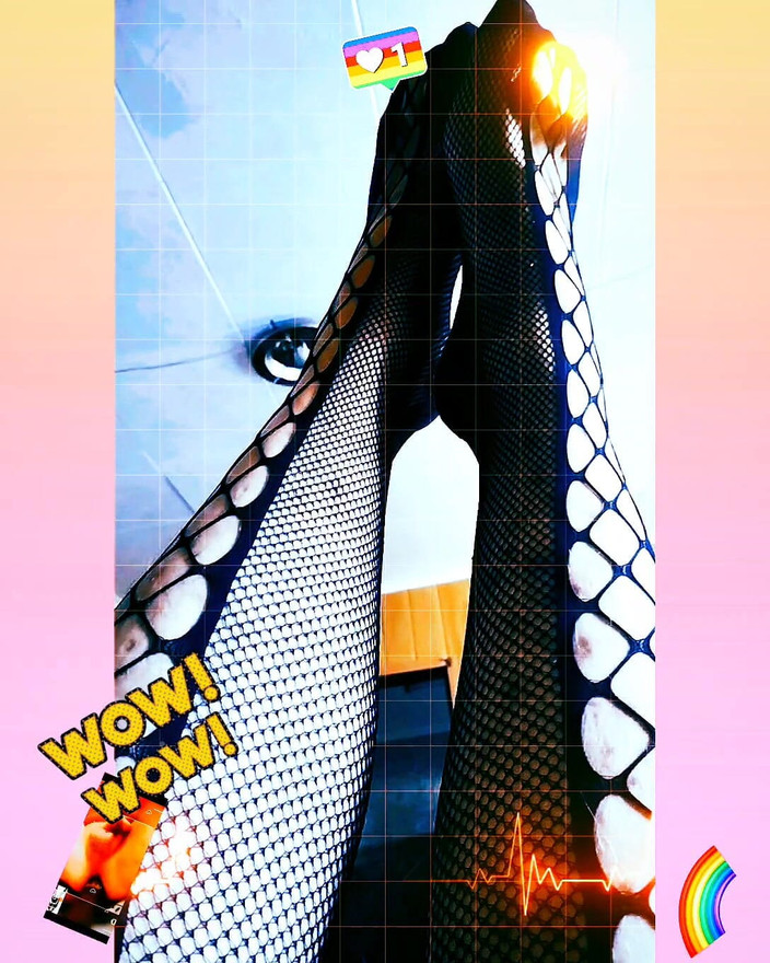 Djini: Djini grać z wibratorem