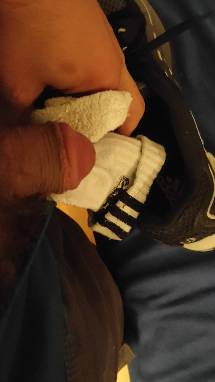 SmokedAlloy2: Dirtyjunkbro sange di rumah